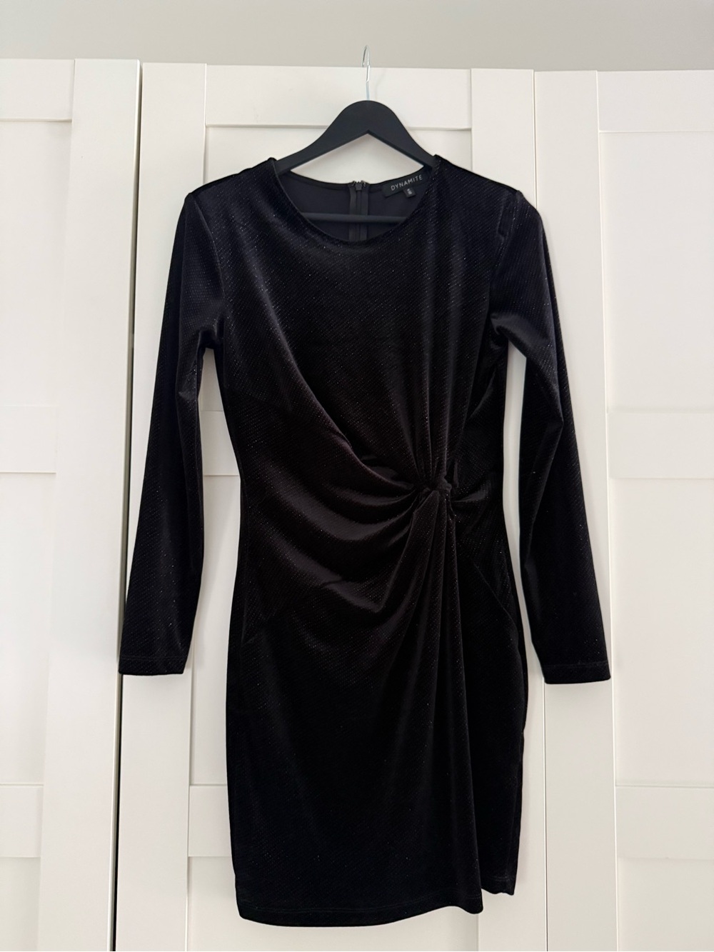Dynamite Black Long-Sleeve Knot-Detail Dress